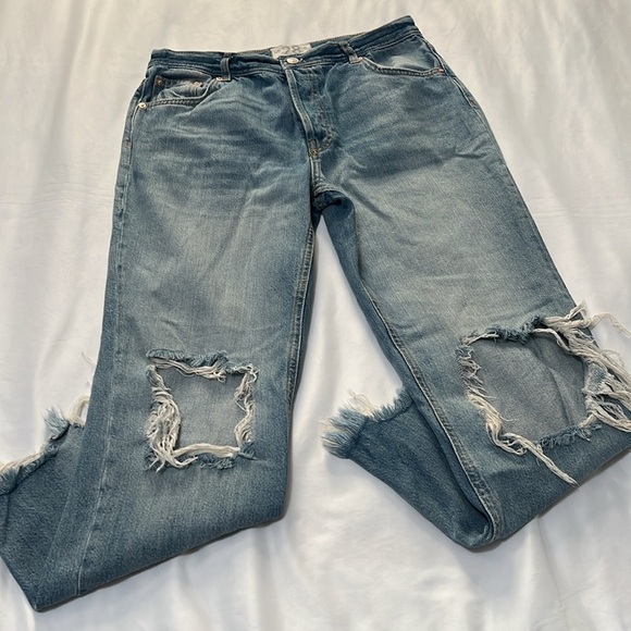 We The Free x Free People Maggie Distressed Mid Rise Straight Leg Raw Hem Jeans - Picture 1 of 7